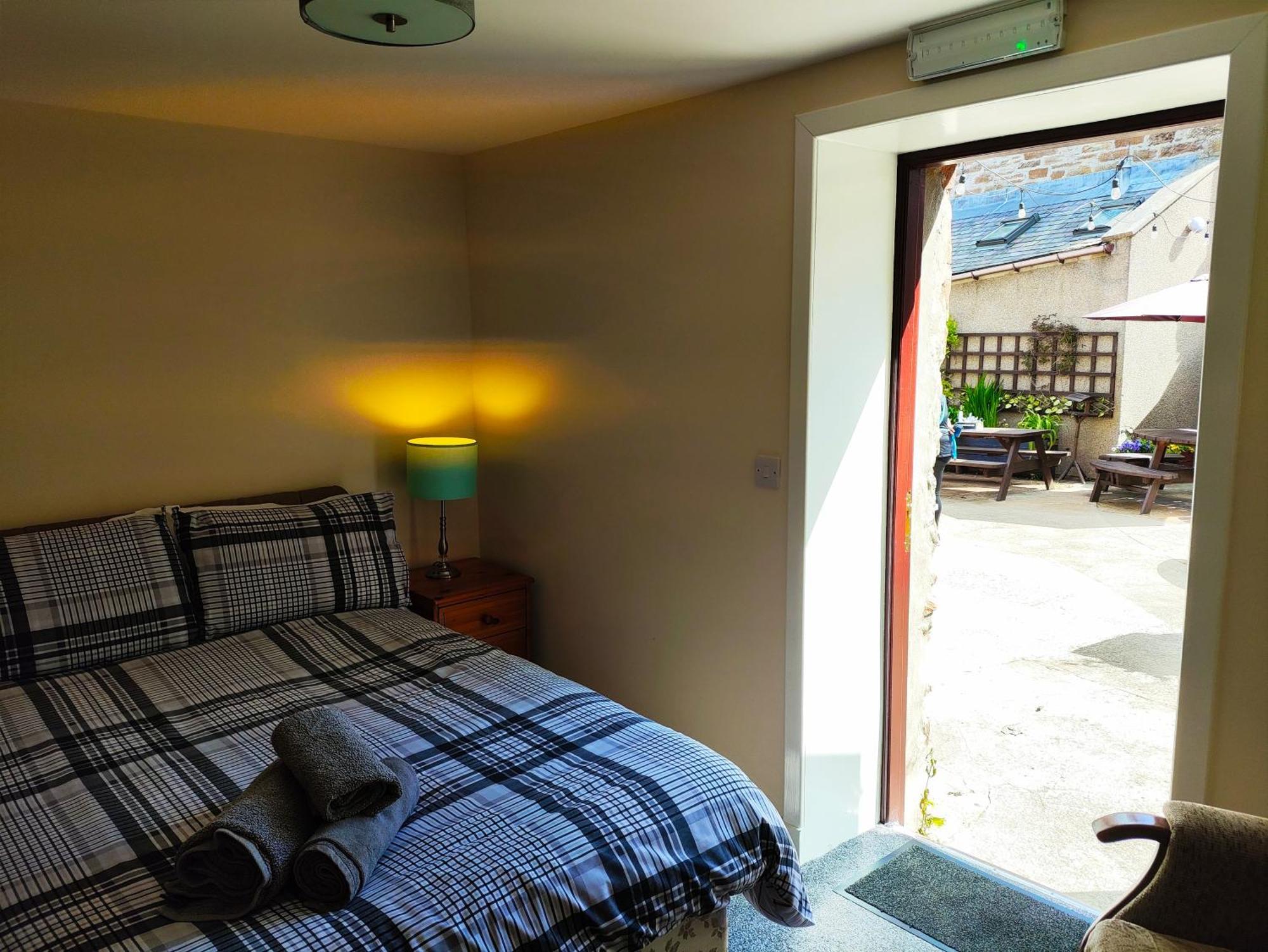 St Margaret'S Hope Backpackers Hostel Оркнейские острова Экстерьер фото